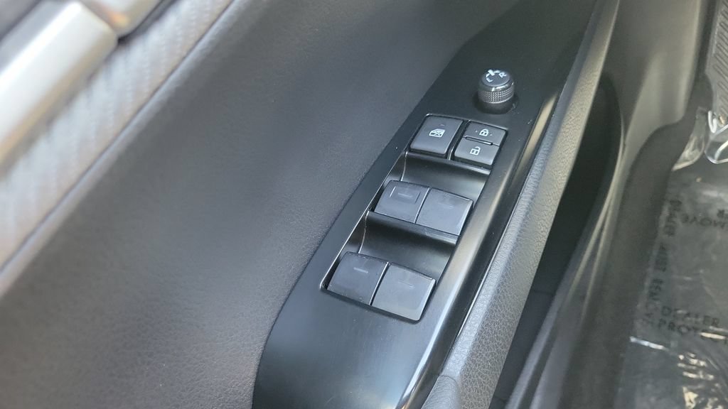 Certified 2025 Toyota Camry SE w/ Convenience Package FWD image 18