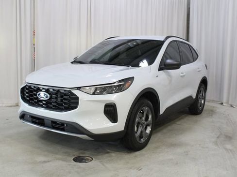 Used 2025 Ford Escape ST-Line w/ Tech Pack #1 AWD/4WD image 35