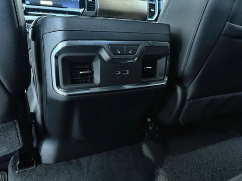 New 2026 Chevrolet Silverado 1500 High Country w/ Technology Package AWD/4WD image 31