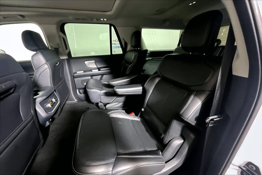 Certified 2025 Ford Expedition Max Platinum AWD/4WD image 21