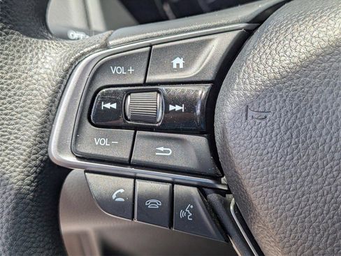 Used 2020 Honda Accord EX image 19