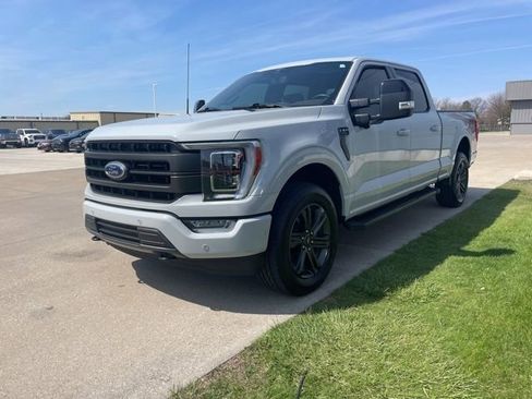 Used 2023 Ford F150 Lariat w/ Equipment Group 502A High image 3