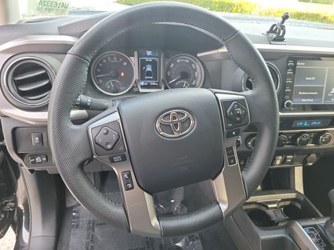 Certified 2023 Toyota Tacoma SR5 w/ Technology Package AWD/4WD image 24