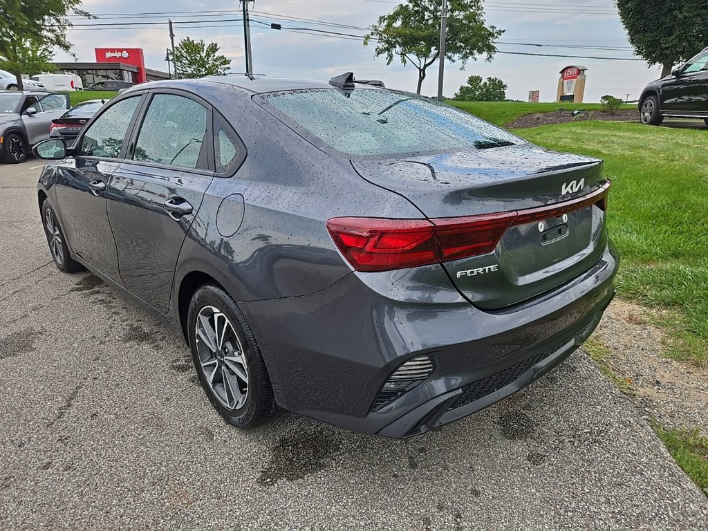 Used 2023 Kia Forte LXS FWD image 6