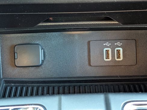 Used 2016 Ford F150 XLT w/ Equipment Group 302A Luxury image 24