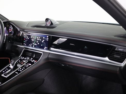 Used 2023 Porsche Panamera 4S AWD/4WD image 58