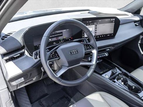 New 2026 Audi Q3 quattro 2.0T AWD/4WD image 10