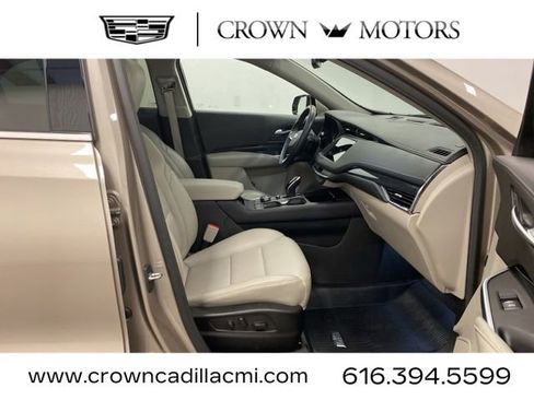 Certified 2023 Cadillac XT4 Premium Luxury w/ Cold Weather Package image 24