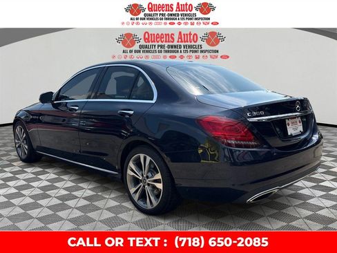 Used 2019 Mercedes-Benz C 300 Sedan image 4