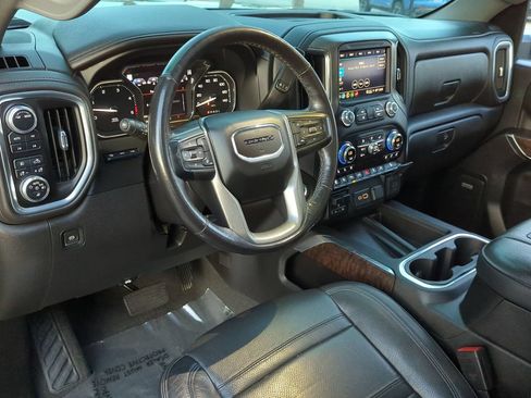 Used 2022 GMC Sierra 2500 Denali w/ Denali Ultimate Package AWD/4WD image 10