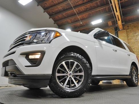 Used 2021 Ford Expedition XL AWD/4WD image 3