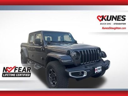Used 2023 Jeep Gladiator Sport
