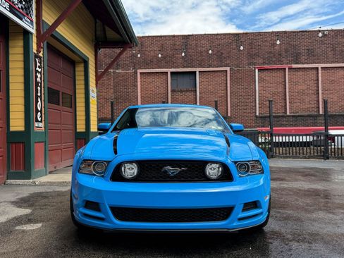 Used 2013 Ford Mustang GT Premium RWD image 11