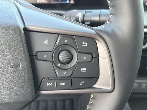 Used 2026 Nissan Sentra SV w/ SV Convenience Package FWD image 27
