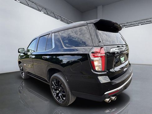 Used 2022 Chevrolet Tahoe High Country AWD/4WD image 5