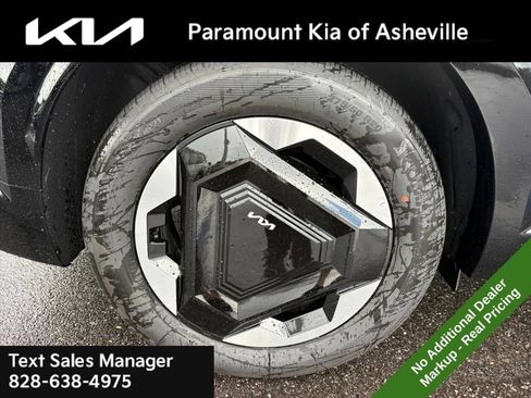 New 2026 Kia EV9 Land AWD/4WD image 30