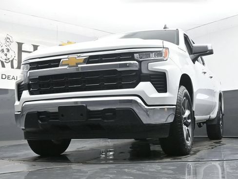 Used 2023 Chevrolet Silverado 1500 LT AWD/4WD image 52