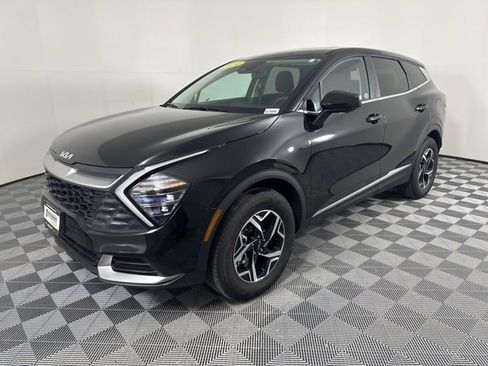 Used 2024 Kia Sportage LX image 7