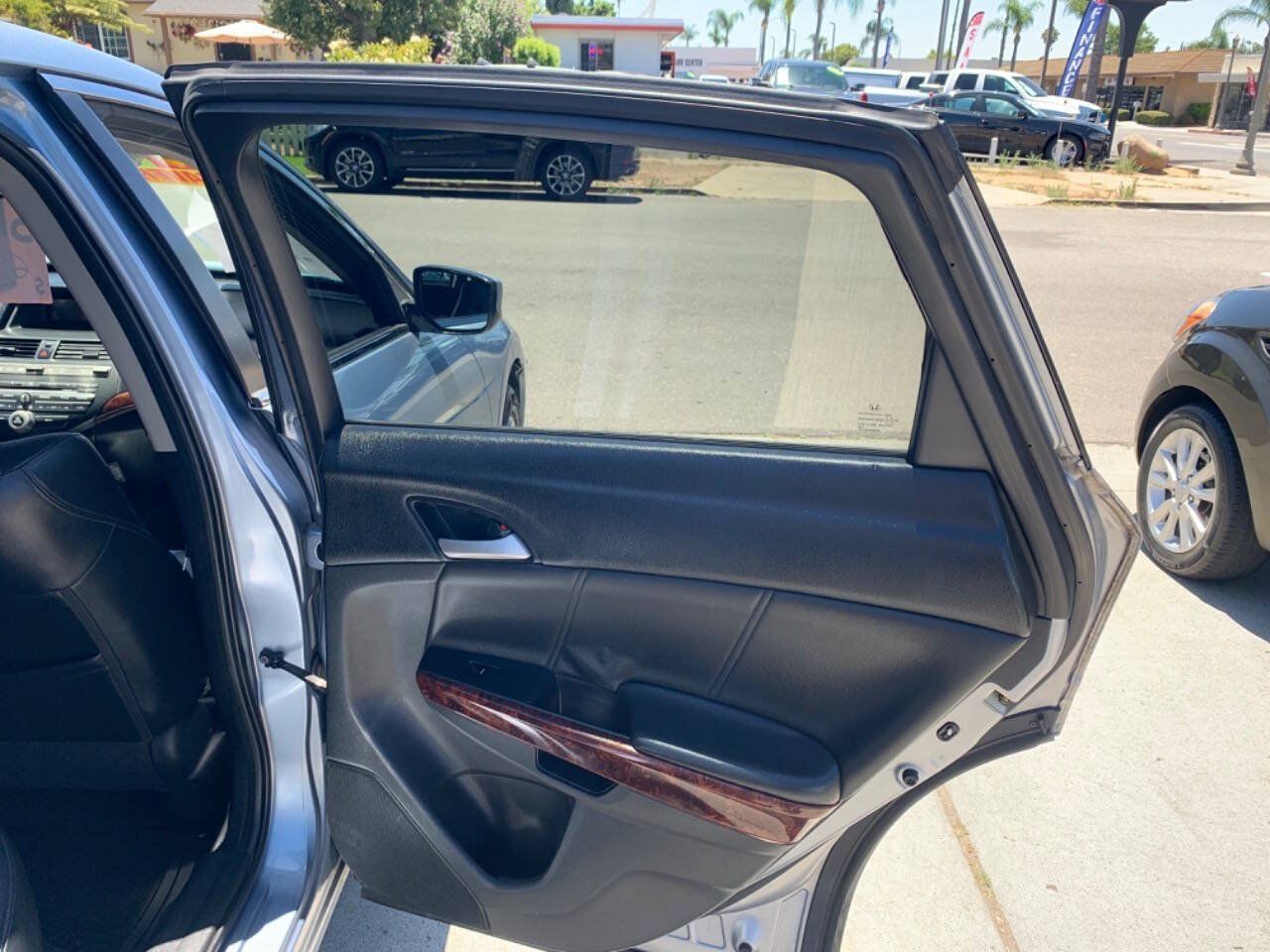Used 2010 Honda Crosstour EX-L image 13