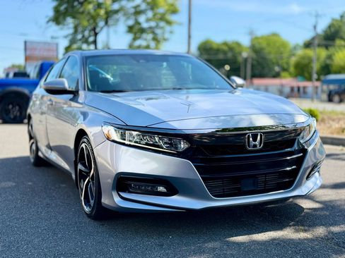 Used 2019 Honda Accord Sport image 8
