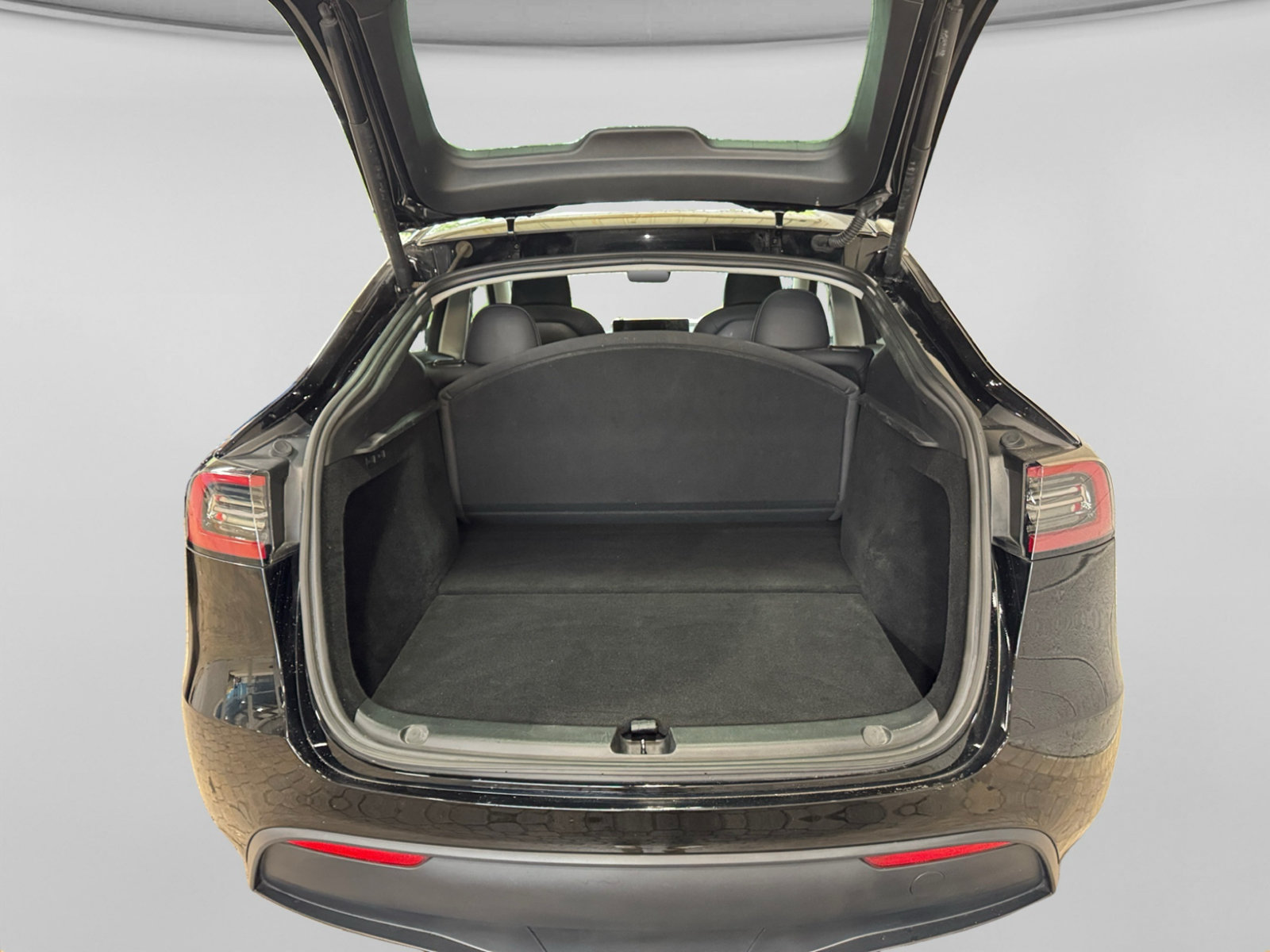 Used 2024 Tesla Model Y Performance AWD/4WD image 24