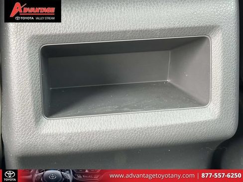Certified 2022 Toyota Camry LE AWD/4WD image 16