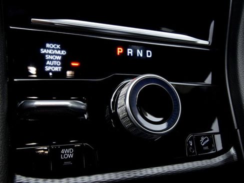 New 2025 Jeep Grand Cherokee Limited 4xe image 30