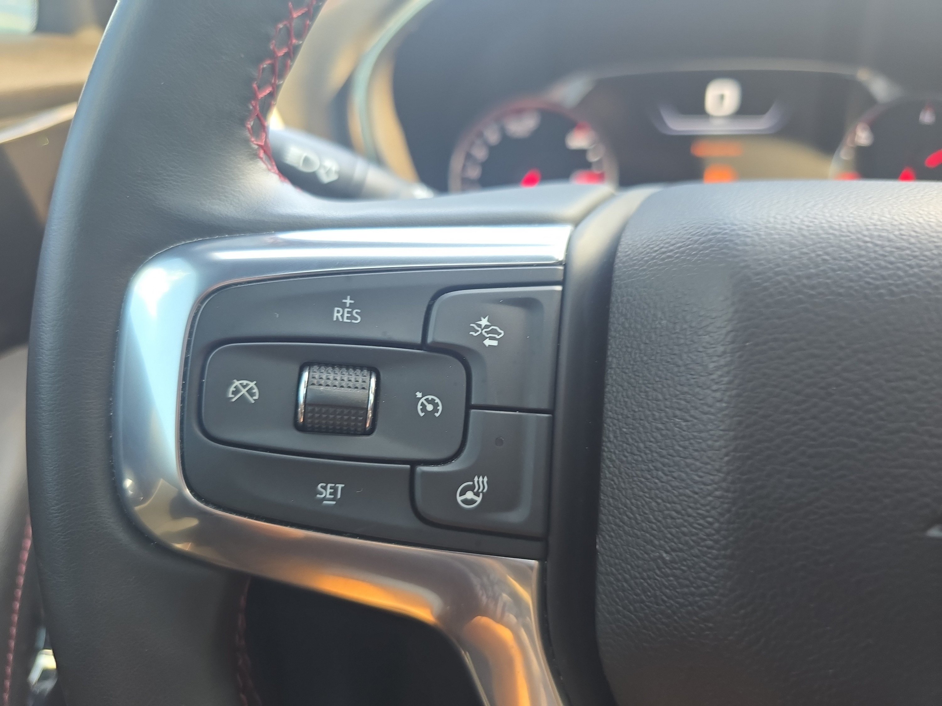 Used 2023 Chevrolet Blazer RS w/ Driver Confidence II Package FWD image 30