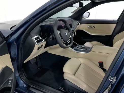 Certified 2025 BMW 330i xDrive 330i xDrive w/ Premium Package image 28