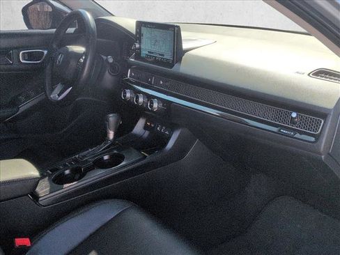 Used 2024 Honda Civic Touring image 22