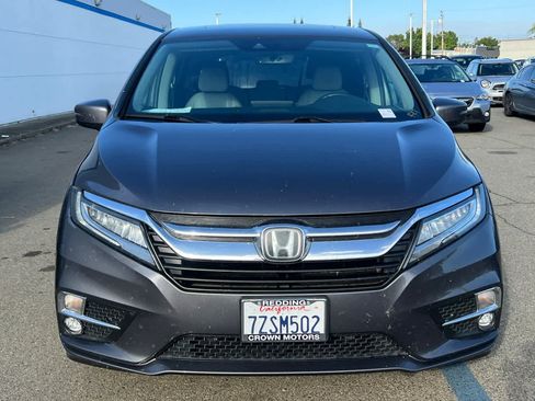 Used 2018 Honda Odyssey Touring image 2