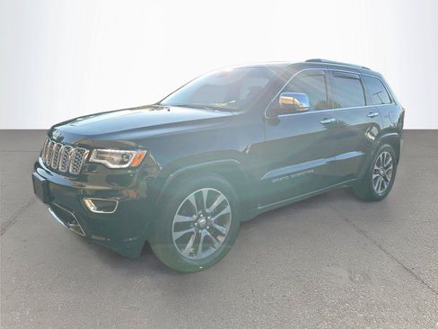 Used 2018 Jeep Grand Cherokee Overland AWD/4WD image 8