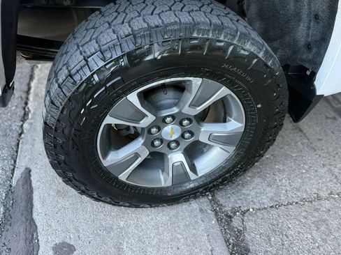 Used 2018 Chevrolet Colorado Z71 image 37