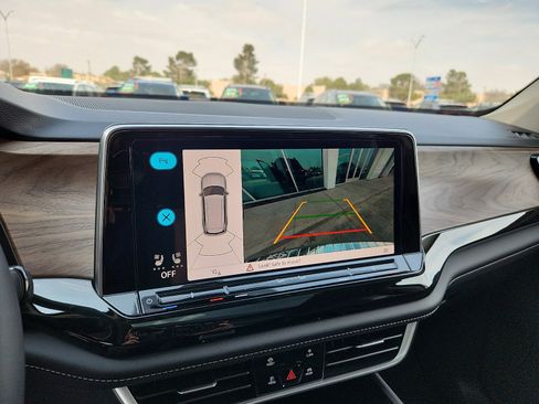 New 2026 Volkswagen Atlas SE image 18