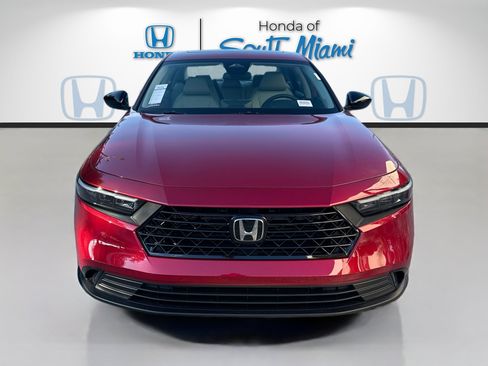 New 2025 Honda Accord SE image 2