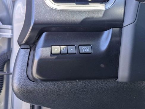 Used 2024 Lexus UX 250h FWD image 24