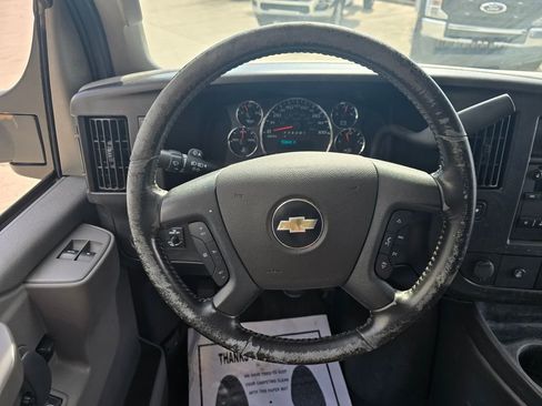 Used 2023 Chevrolet Express 3500 Work Van w/ Power Convenience Package image 30