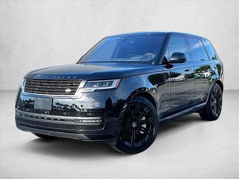 Used 2023 Land Rover Range Rover SE AWD/4WD image 1