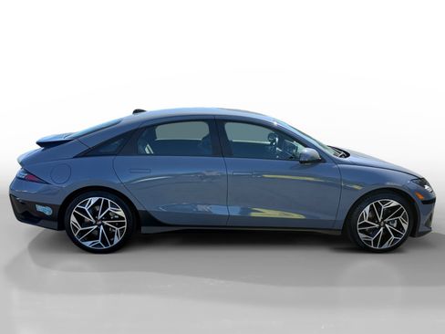 Certified 2025 Hyundai Ioniq 6 Limited RWD image 6