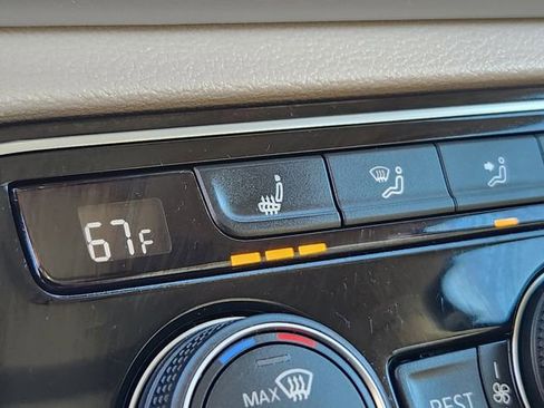 Used 2023 Volkswagen Atlas SEL image 26