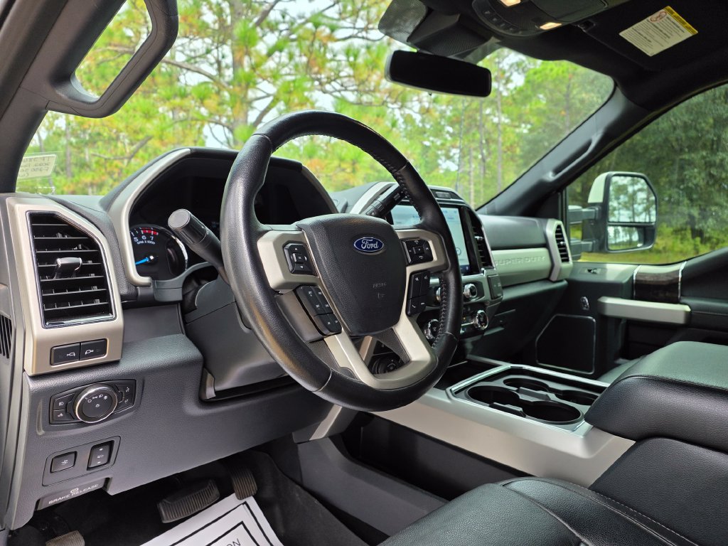 Used 2022 Ford F250 Lariat w/ Tremor Off-Road Package AWD/4WD image 13