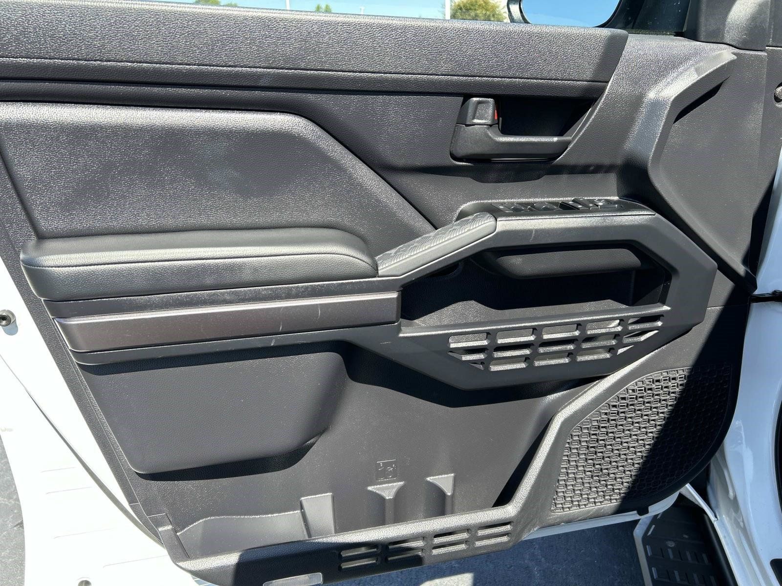 Used 2026 Toyota 4Runner SR5 AWD/4WD image 16