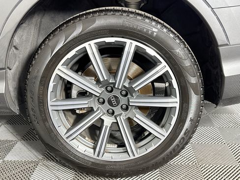 Used 2023 Audi Q7 2.0T Premium Plus AWD/4WD image 61