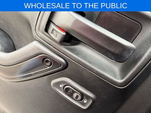 Used 2017 Jeep Wrangler Unlimited Sahara image 11