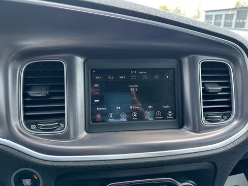 Used 2021 Dodge Charger SXT image 24