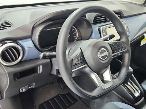 Certified 2025 Nissan Versa SV w/ Trunk Package image 13