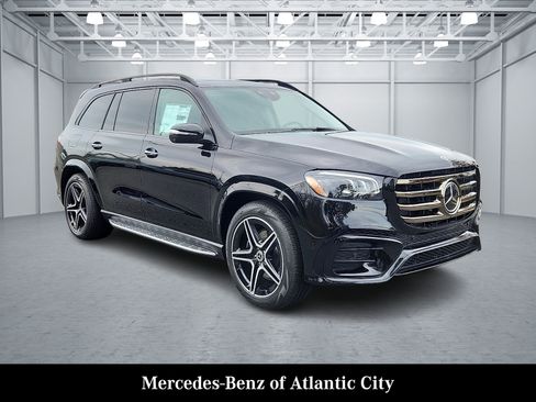 New 2026 Mercedes-Benz GLS 450 4MATIC image 1