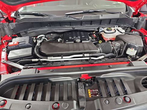 Certified 2026 Chevrolet Silverado 1500 LT image 35