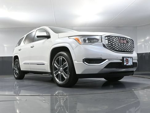 Used 2018 GMC Acadia Denali w/ Technology Package AWD/4WD image 60