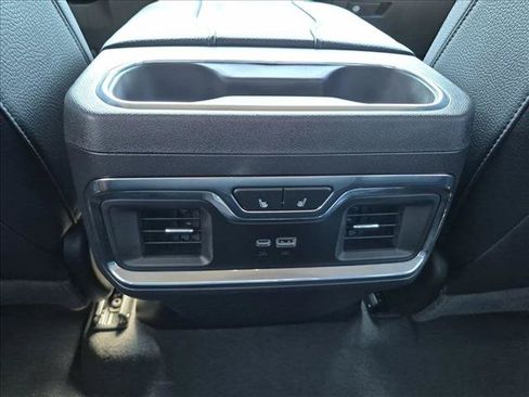 Used 2024 GMC Sierra 1500 Denali w/ Denali Reserve Package AWD/4WD image 16